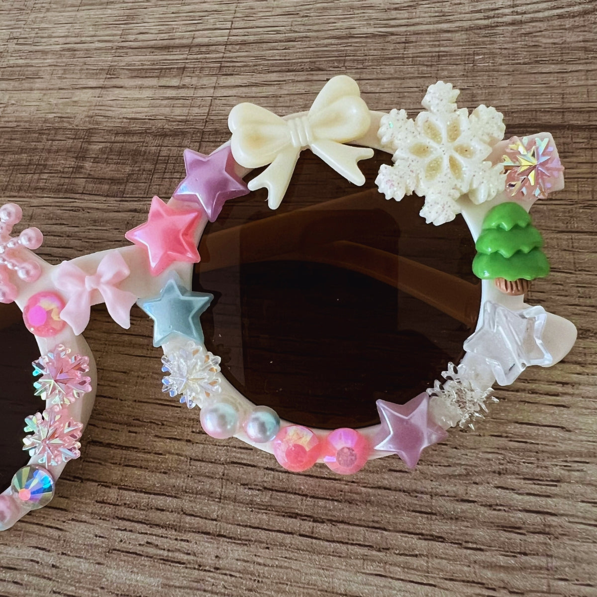 Holiday Kitsch Sunnies for girls