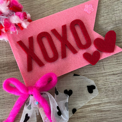 Valentine's Felt Pennant Wand