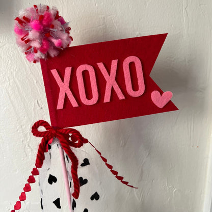 Valentine's Felt Pennant Wand