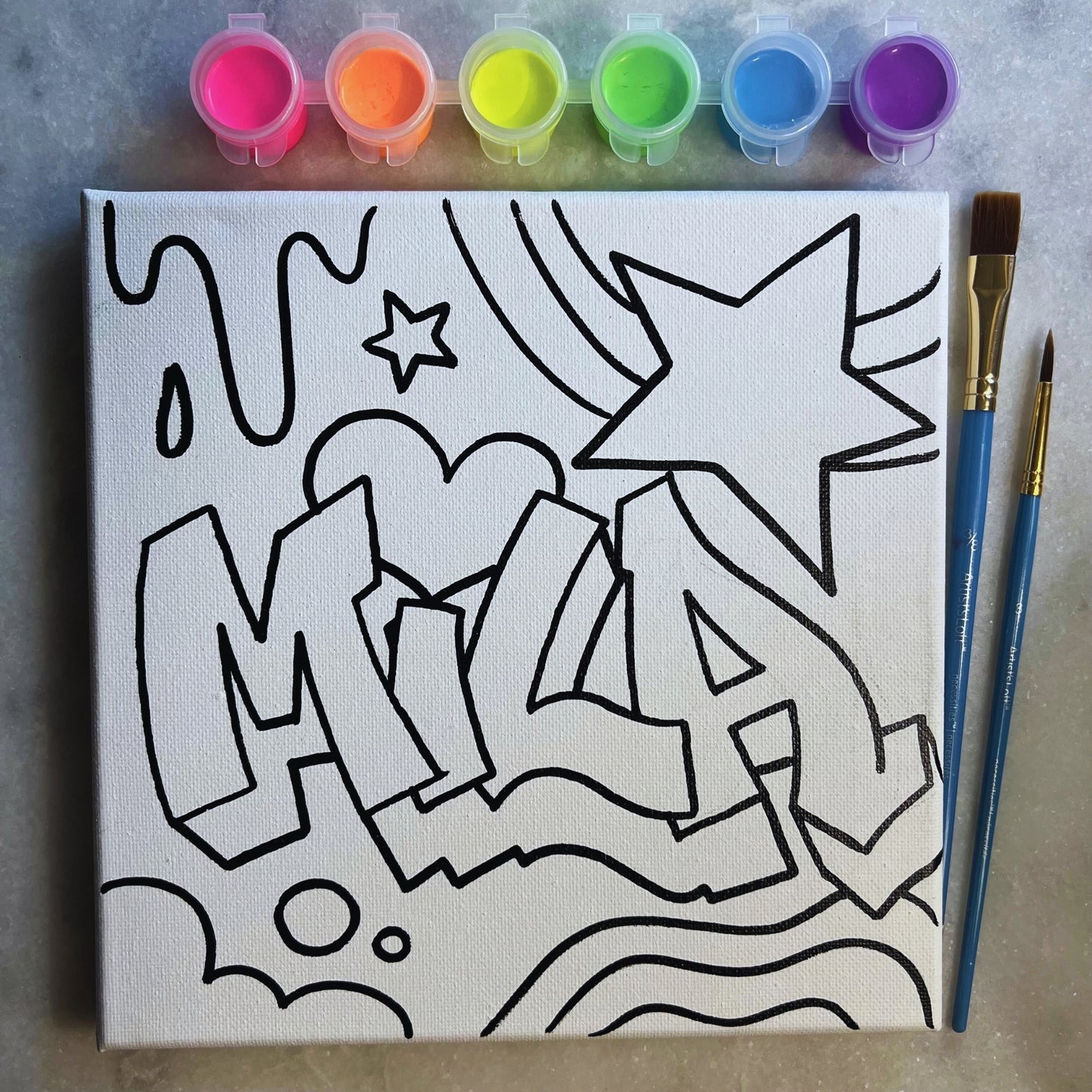 Personalized Graffiti Art Kit - 8" x 8"