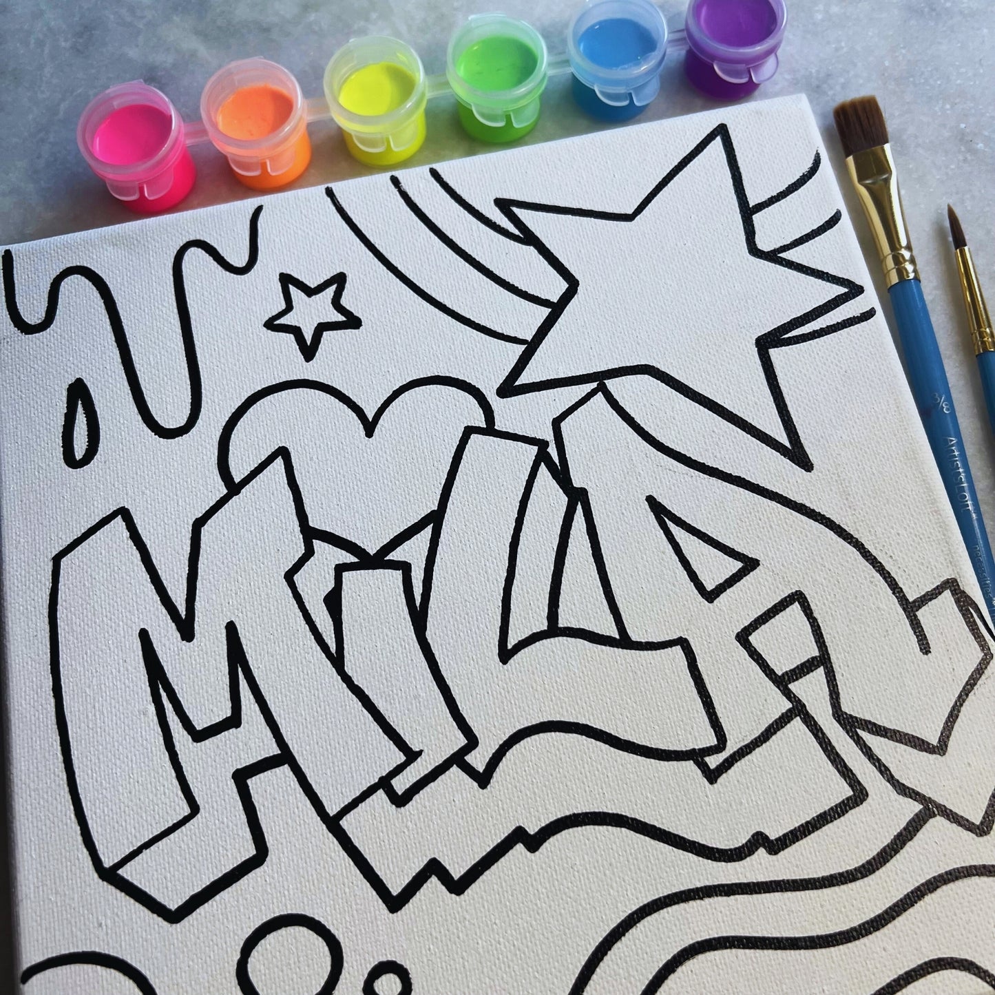 Personalized Graffiti Art Kit - 8" x 8"