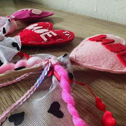 Valentines Felt Heart Wand