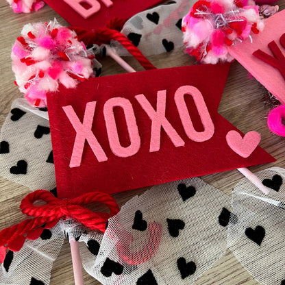 Valentine's Felt Pennant Wand