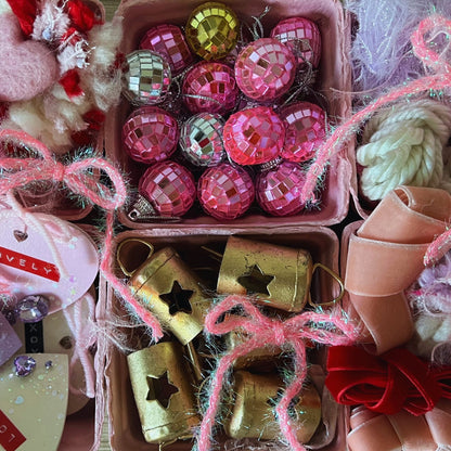 Valentines Wrapping Kit - Toppers, Love Notes & Ribbon