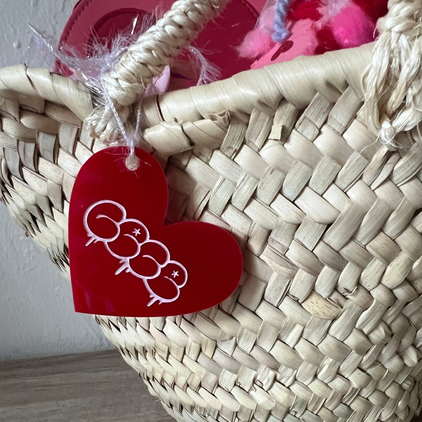 Valentines Graffiti Heart Tag / Gift Topper / Ornament